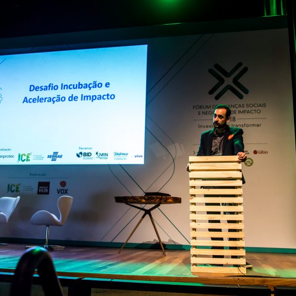 FSNI2018_dia2P1_pq_-109